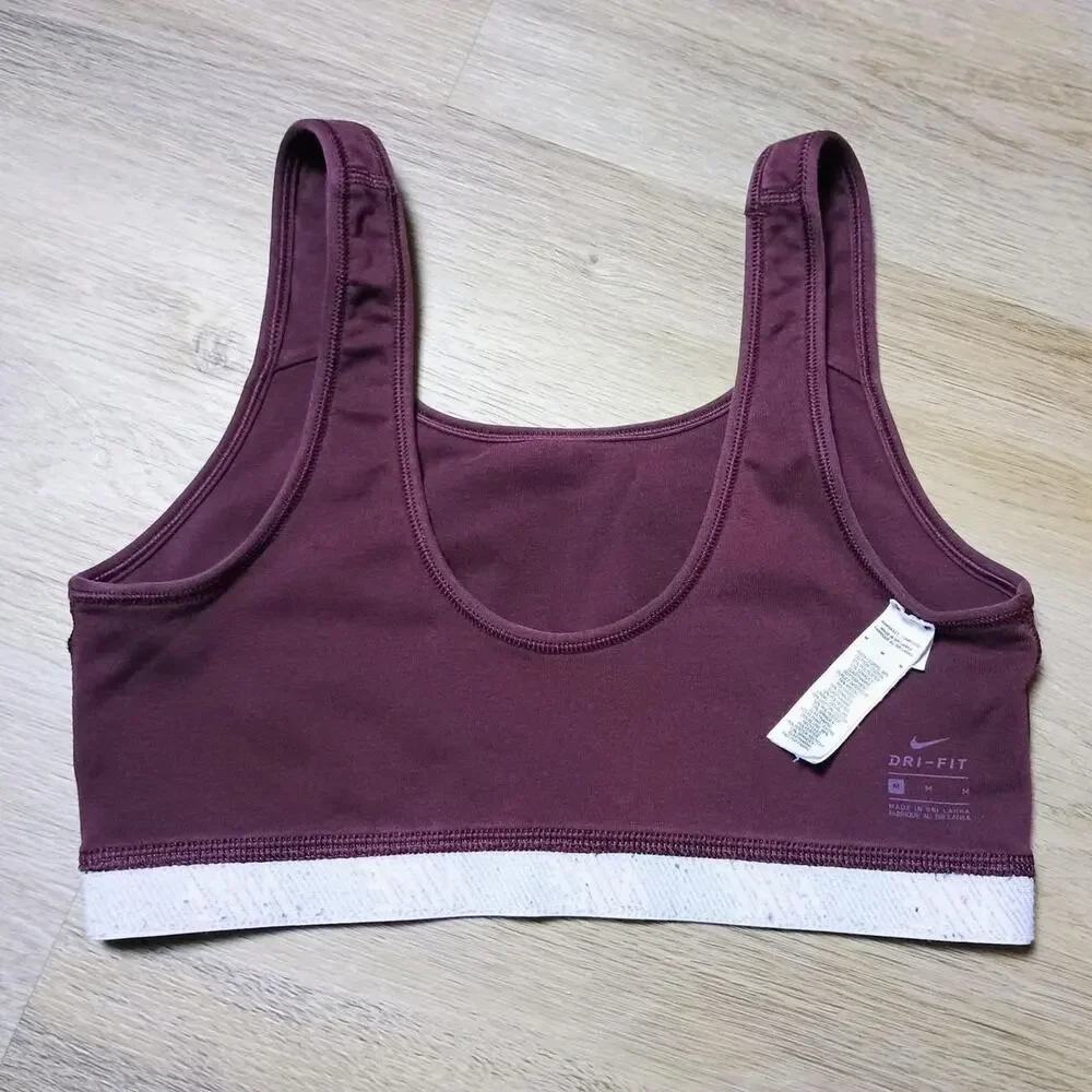 ✨ 3 / $15 DEAL ✨Nike Dri Fit Burgundy Sports Bra - Medium